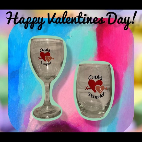 SOLD 🔥Valentine’s Wine Glass🔥 - Picture 2 of 4